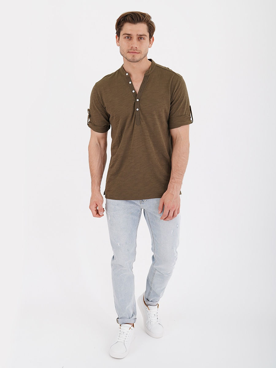 Футболка Хаки с пуговицами