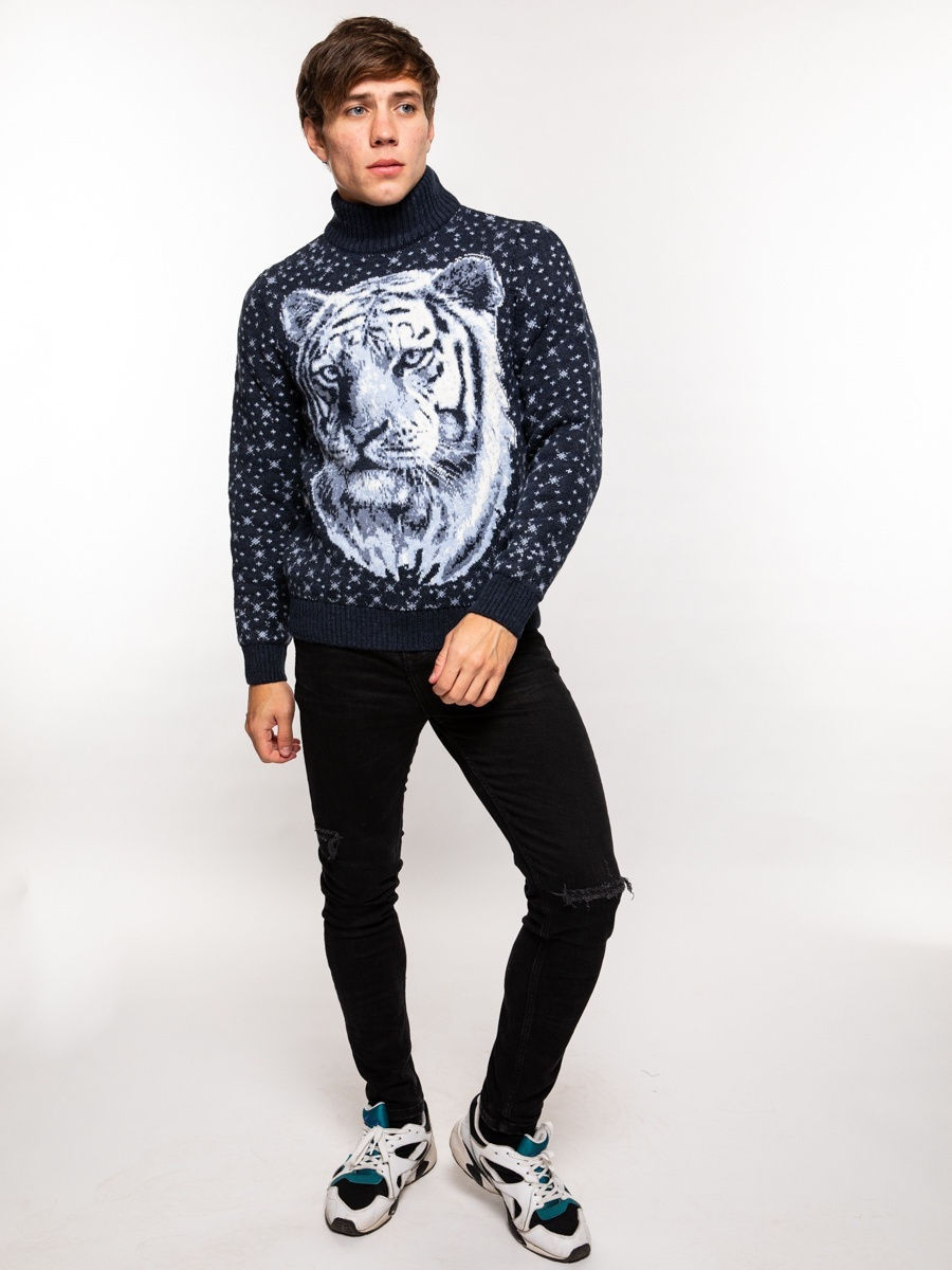 Мужской свитер с тигром