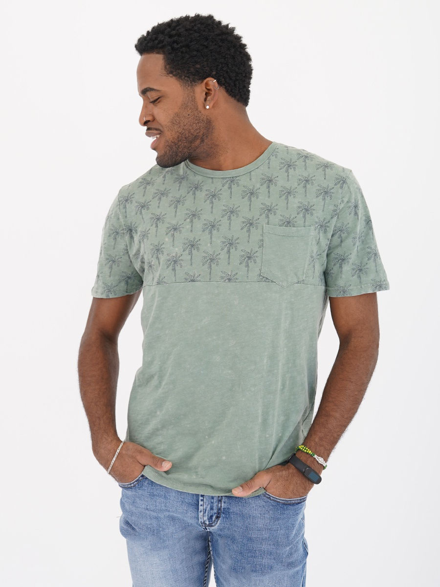 Qwentiny салатовая  Футболка