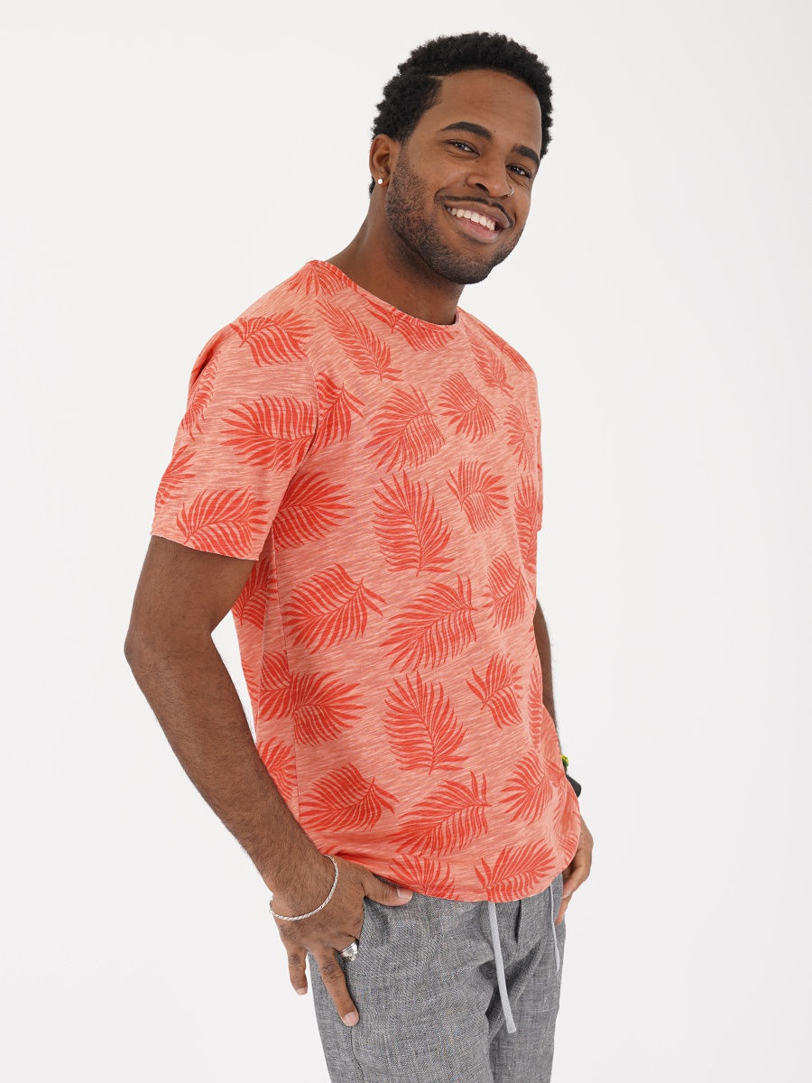 Футболка ораньжевая с пальмовой веткой