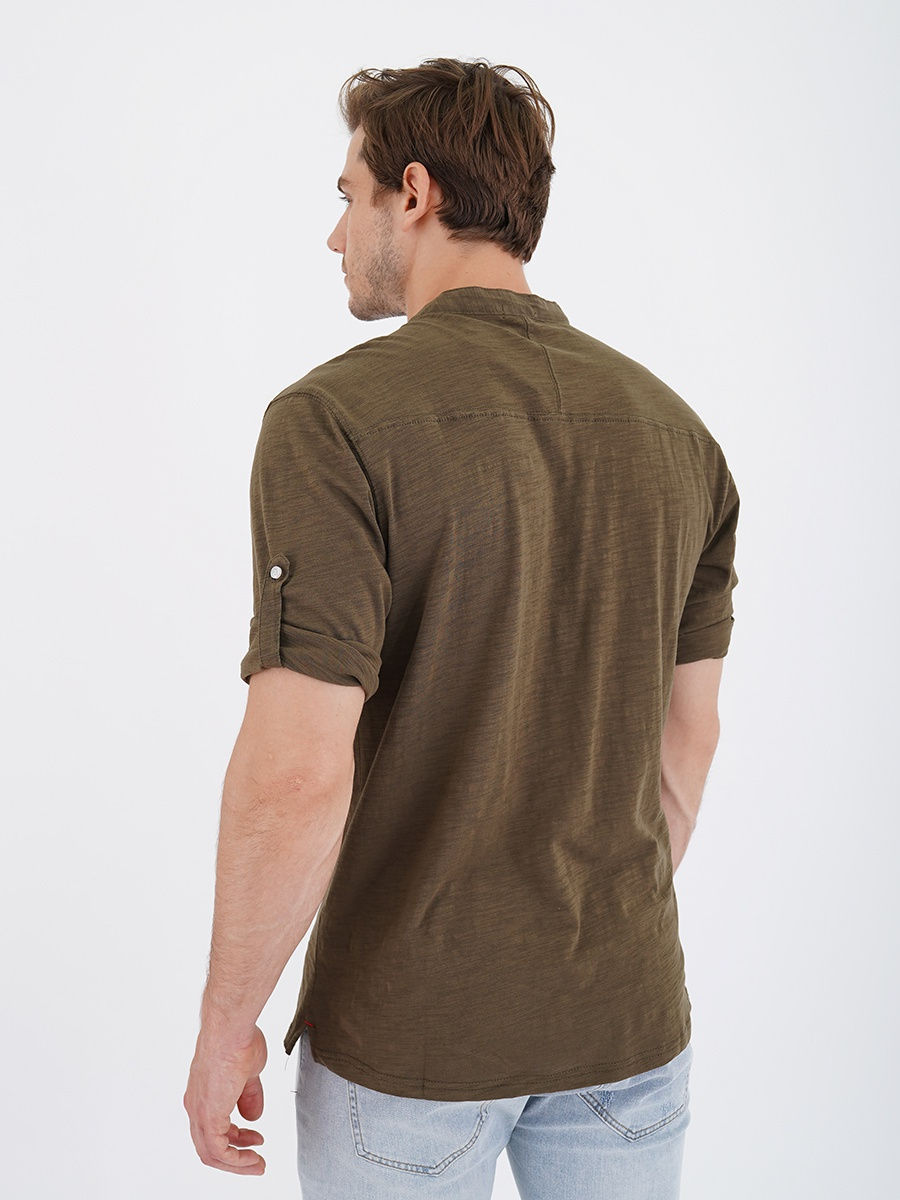 Футболка Хаки с пуговицами