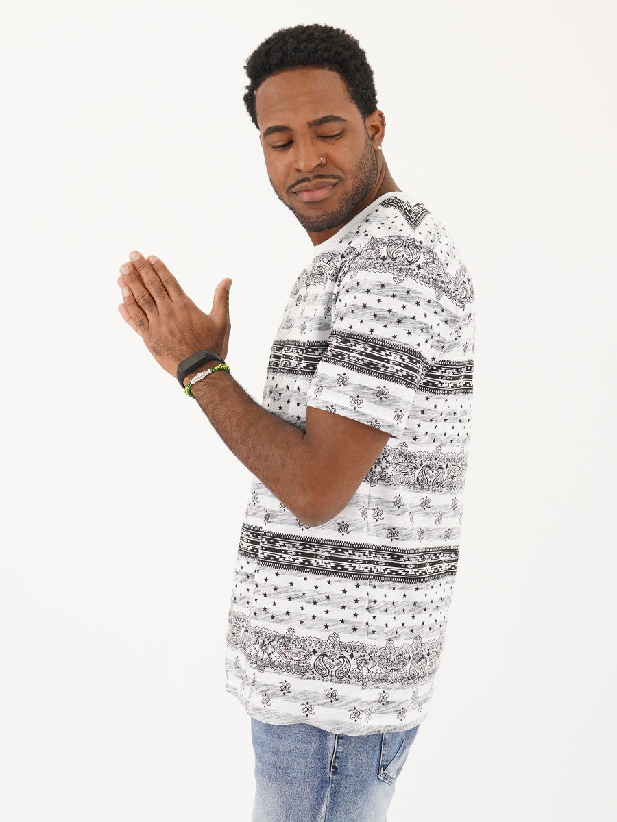 Длинная футболка