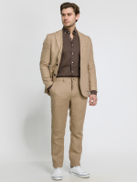 Мужской костюм из льна