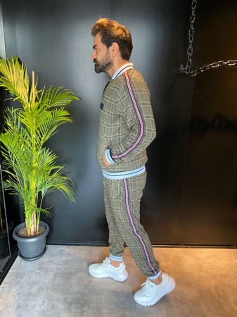 Cпортивные костюмы Москва