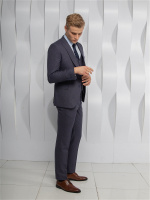 Приталенный костюм тёмно-серый с жилетом