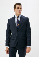 Классический костюм двойка Classic fit. Пиджак на две пуговицы, с боковыми и нагрудным карманами, по спинке две шлицы. Брюки без защипов с боковыми и одним задним карманом.