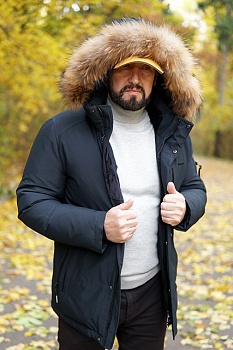 Пуховик мужской с натуральным мехом 